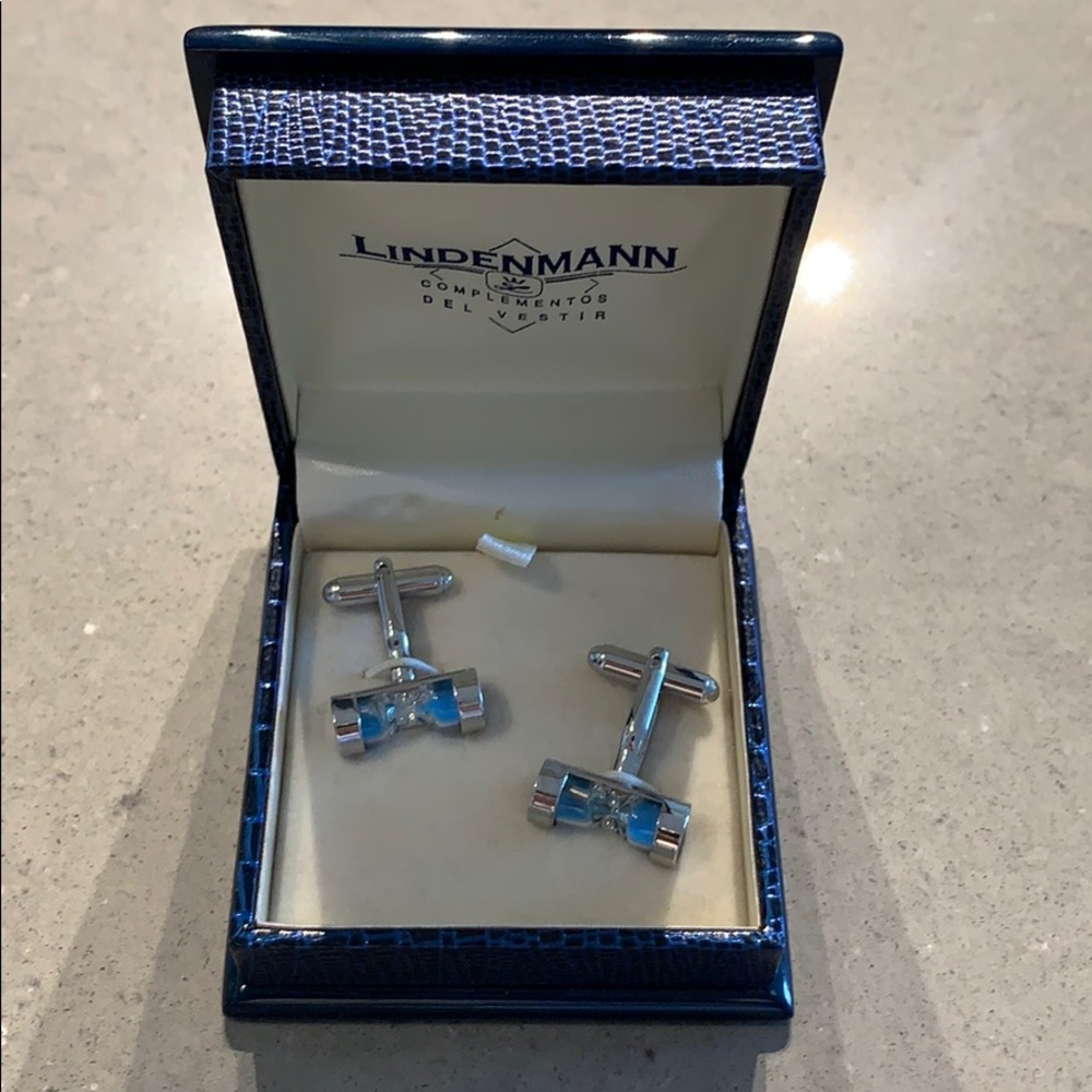 Hour Glass Cuff Links in Box